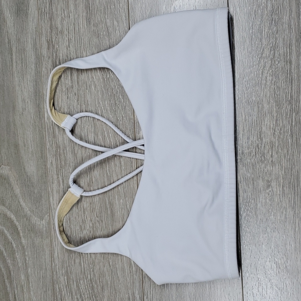 Lululemon Black Free To Be Activewear Sports Bra Fits like 8